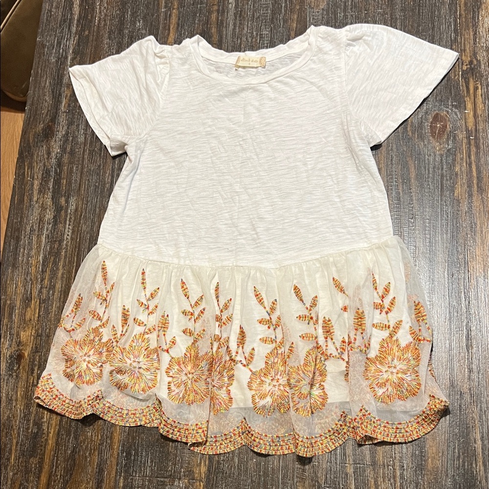 Altar'd State White and Orange Floral Short Sleeve Top